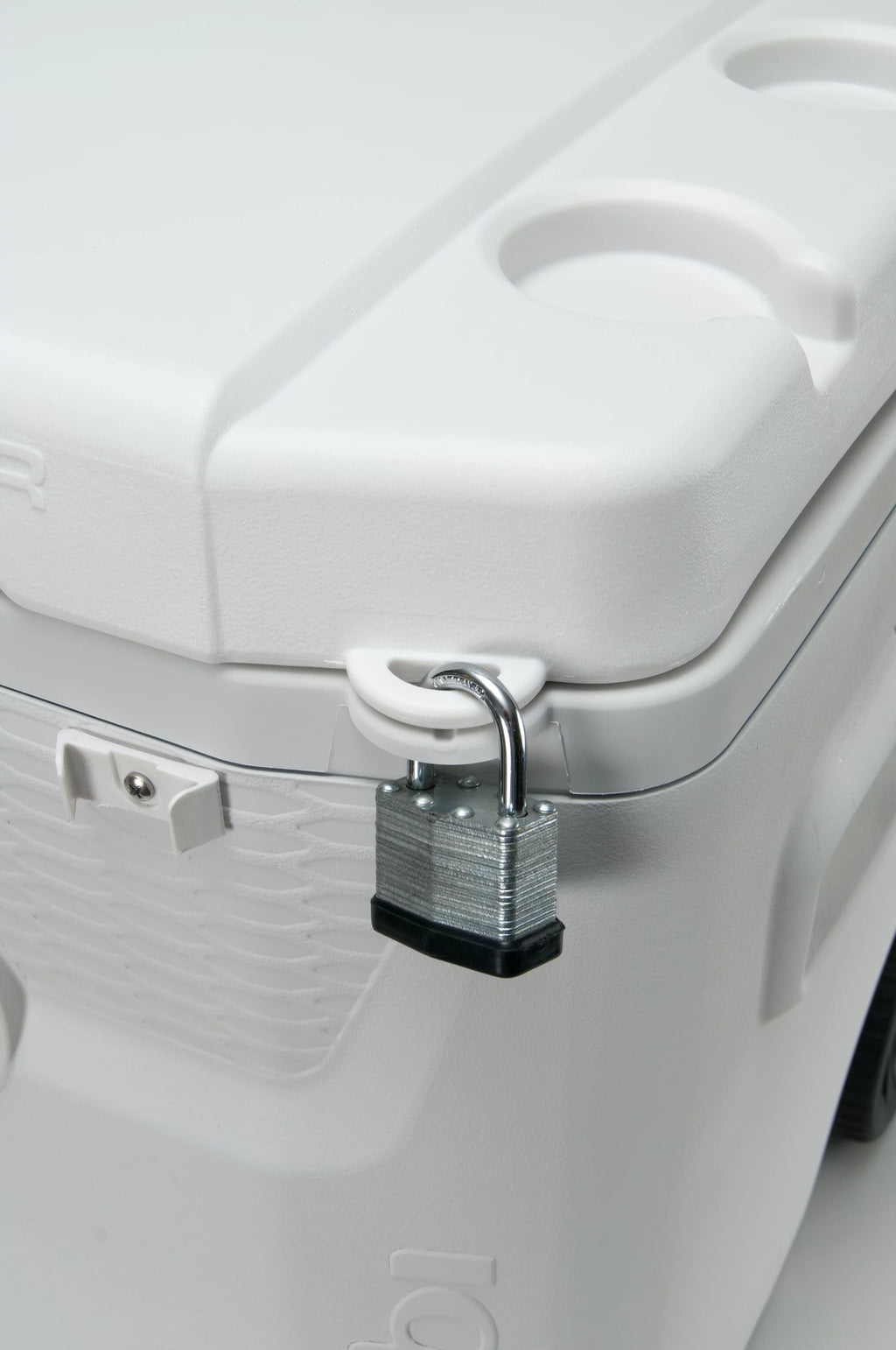 Igloo 52 QT 5-Day Marine Ice Chest Cooler with Wheels, White