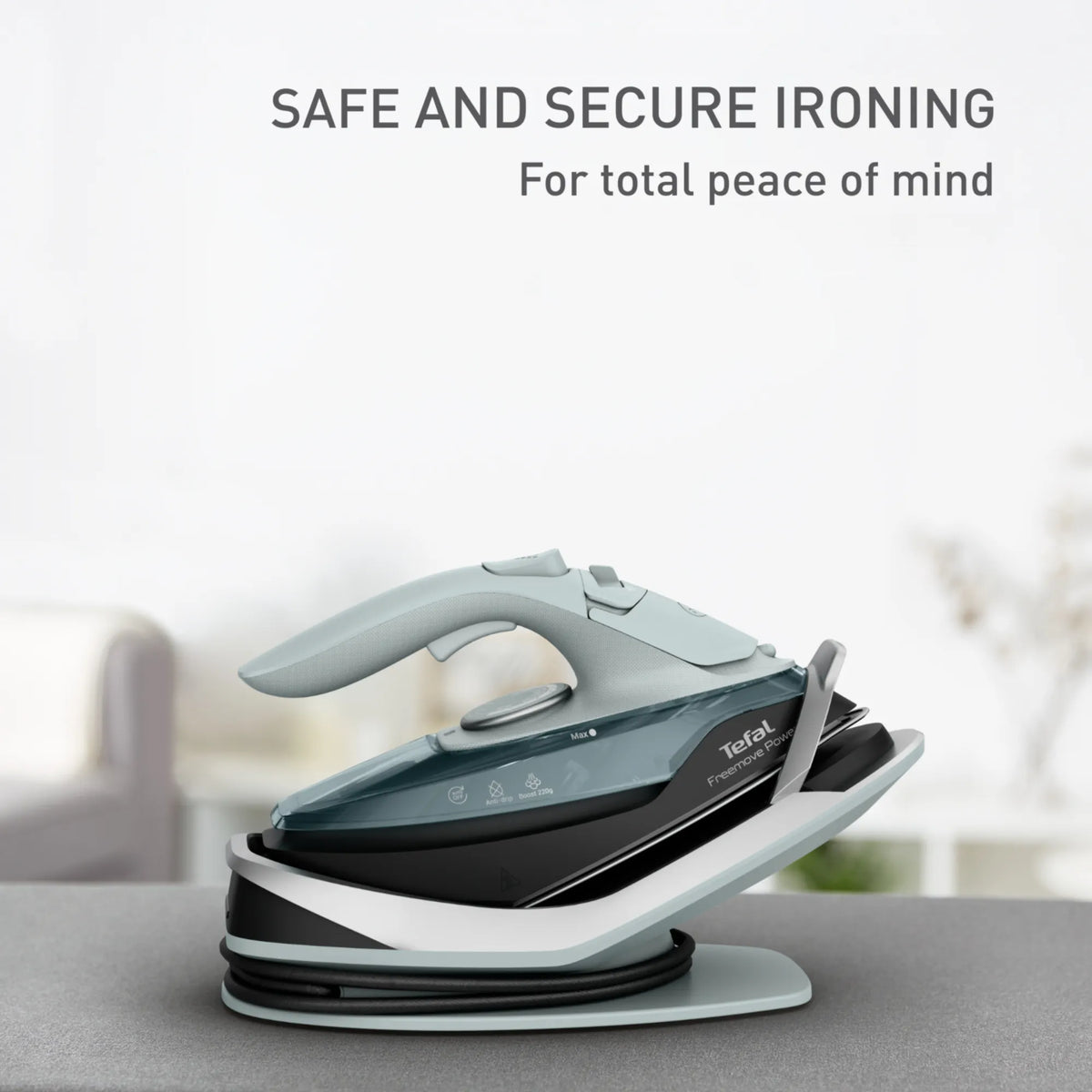 Tefal Freemove Power Steam Iron FV6673