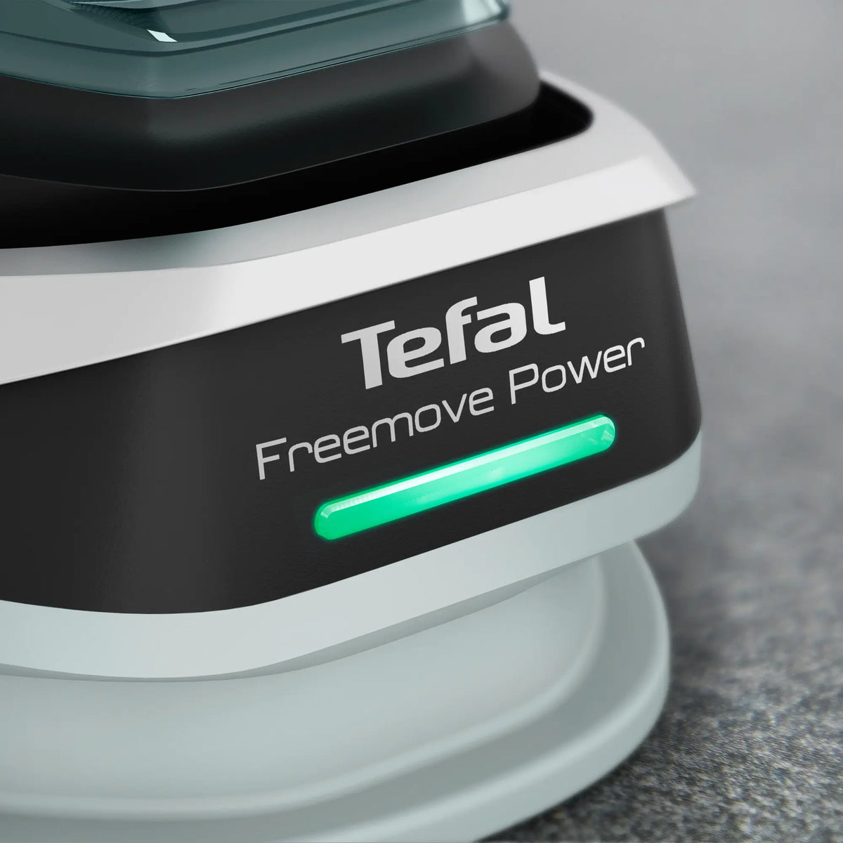 Tefal Freemove Power Steam Iron FV6673