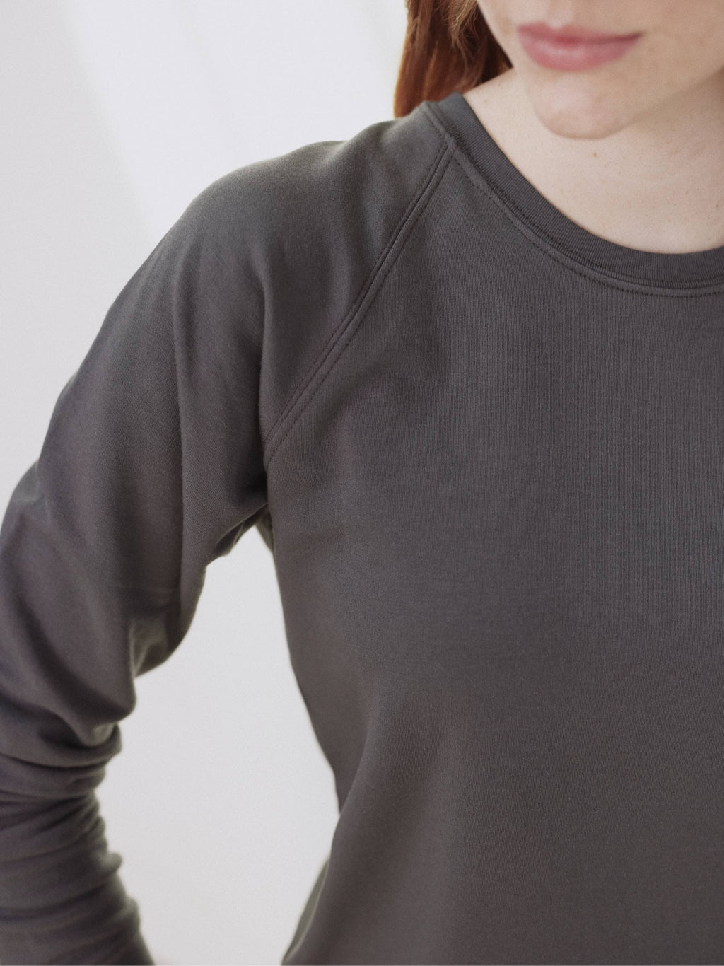 Fleece Crewneck Pullover Sweatshirt