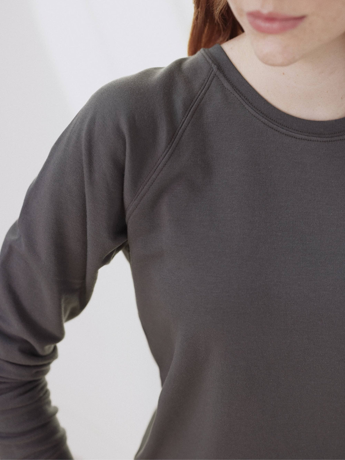 Fleece Crewneck Pullover Sweatshirt