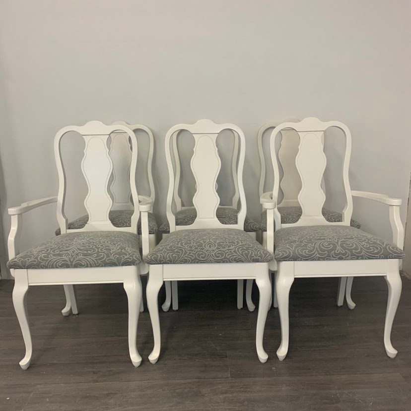 6 Little White Dining Chairs