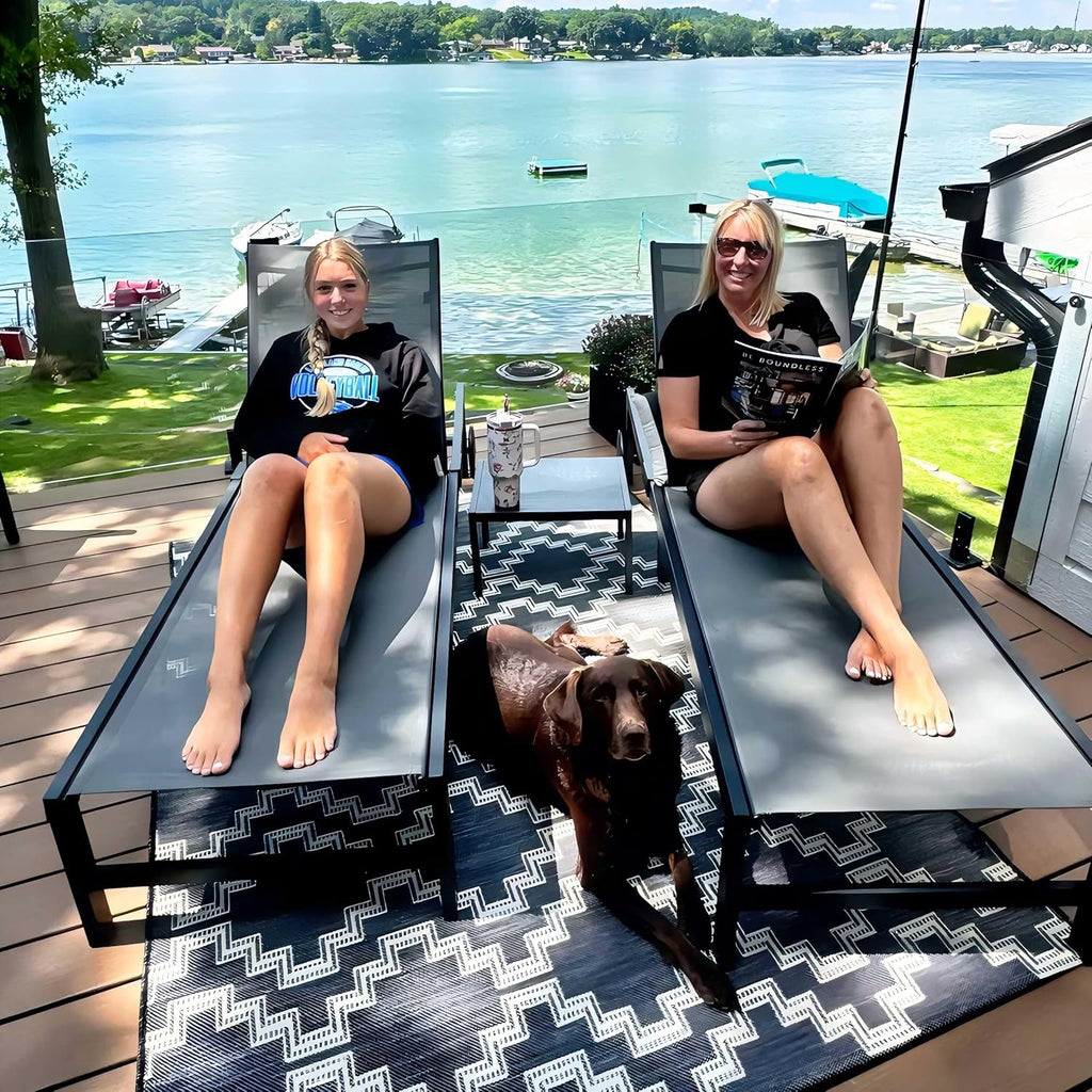 PURPLE LEAF Patio Tanning Lounge Chair Set with Face Down Hole Outdoor Aluminum Adjustable Reclining Chairs Wheels Pillows and Table for Poolside Beach Sunbathing Lounger, Beige