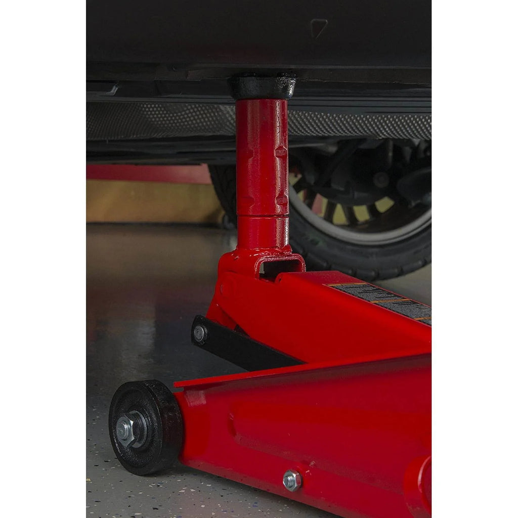 Torin (T83006) 3 Ton S.U.V. Floor Jack