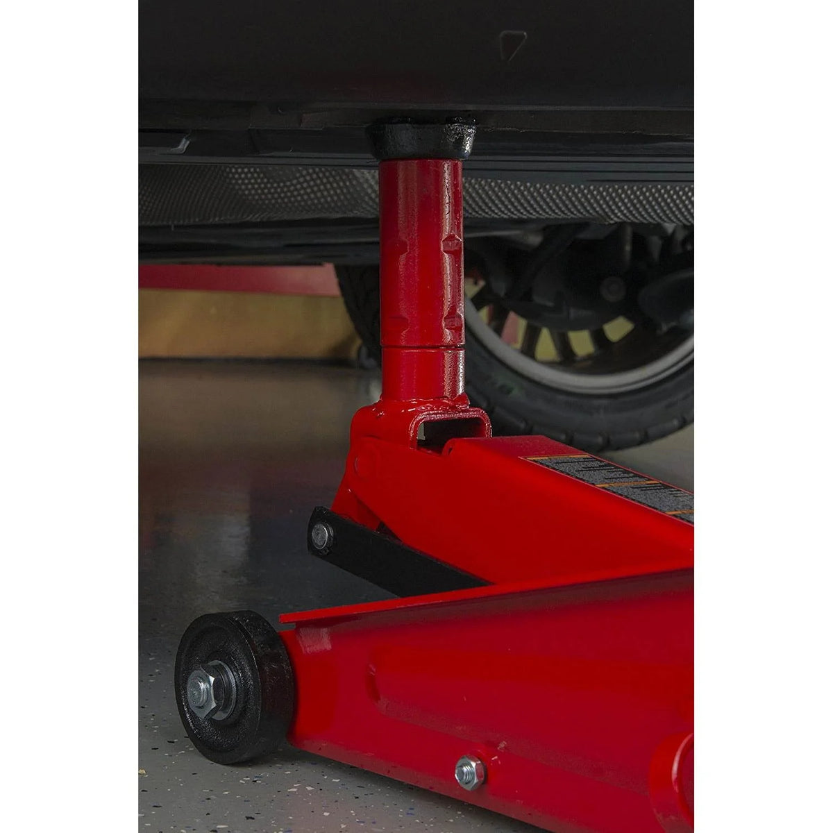 Torin (T83006) 3 Ton S.U.V. Floor Jack