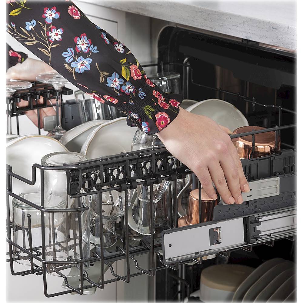 Café - 24 Top Control Tall Tub Built-In Dishwasher with Stainless Steel Tub - Matte white