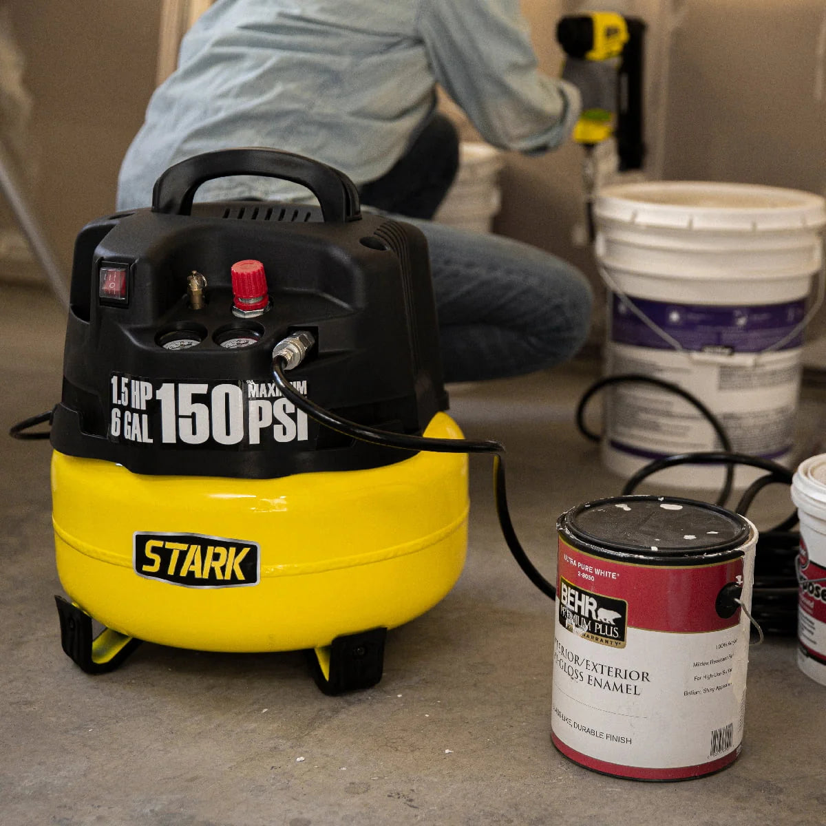 Stark 6 Gallon Pancake Air Compressor Combo Kit with 18 Ga Brad Nailer, 150 PSI, Oil-Free