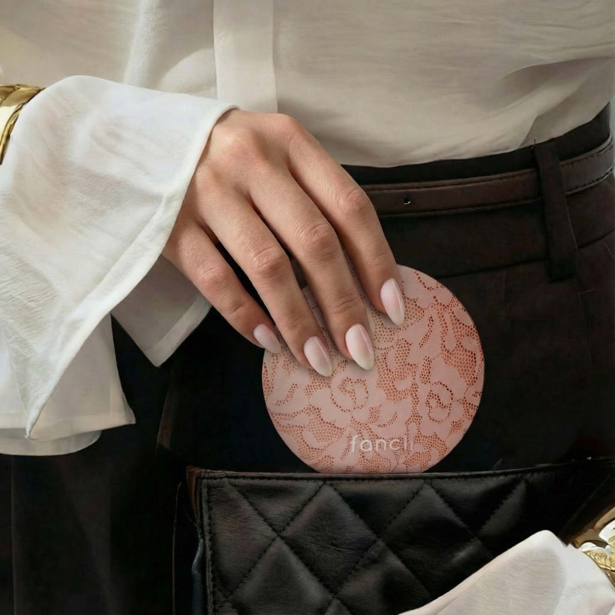 Mini Taylor LED Compact Mirror