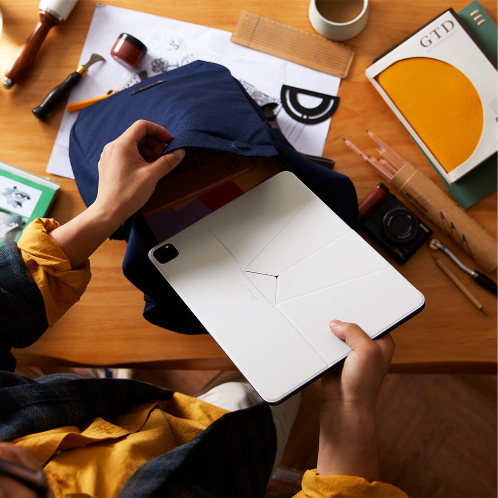 Snap Float Folio for iPads