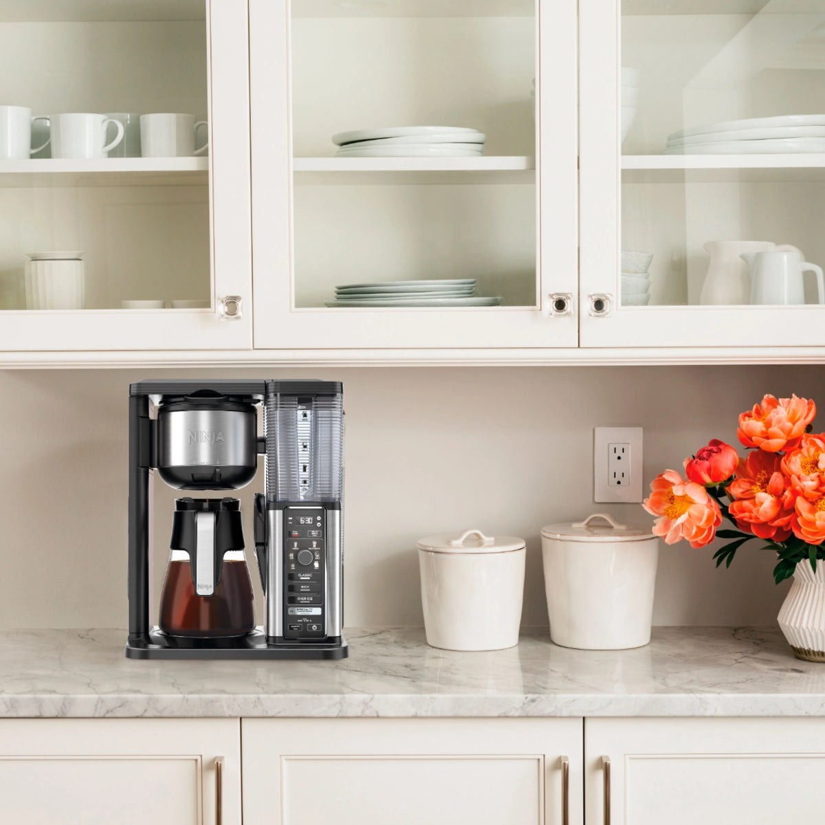 Ninja CM401 - 10-Cup Specialty Coffee Maker with Fold-Away Frother and Glass Carafe CM401 - Black/Stainless Steel