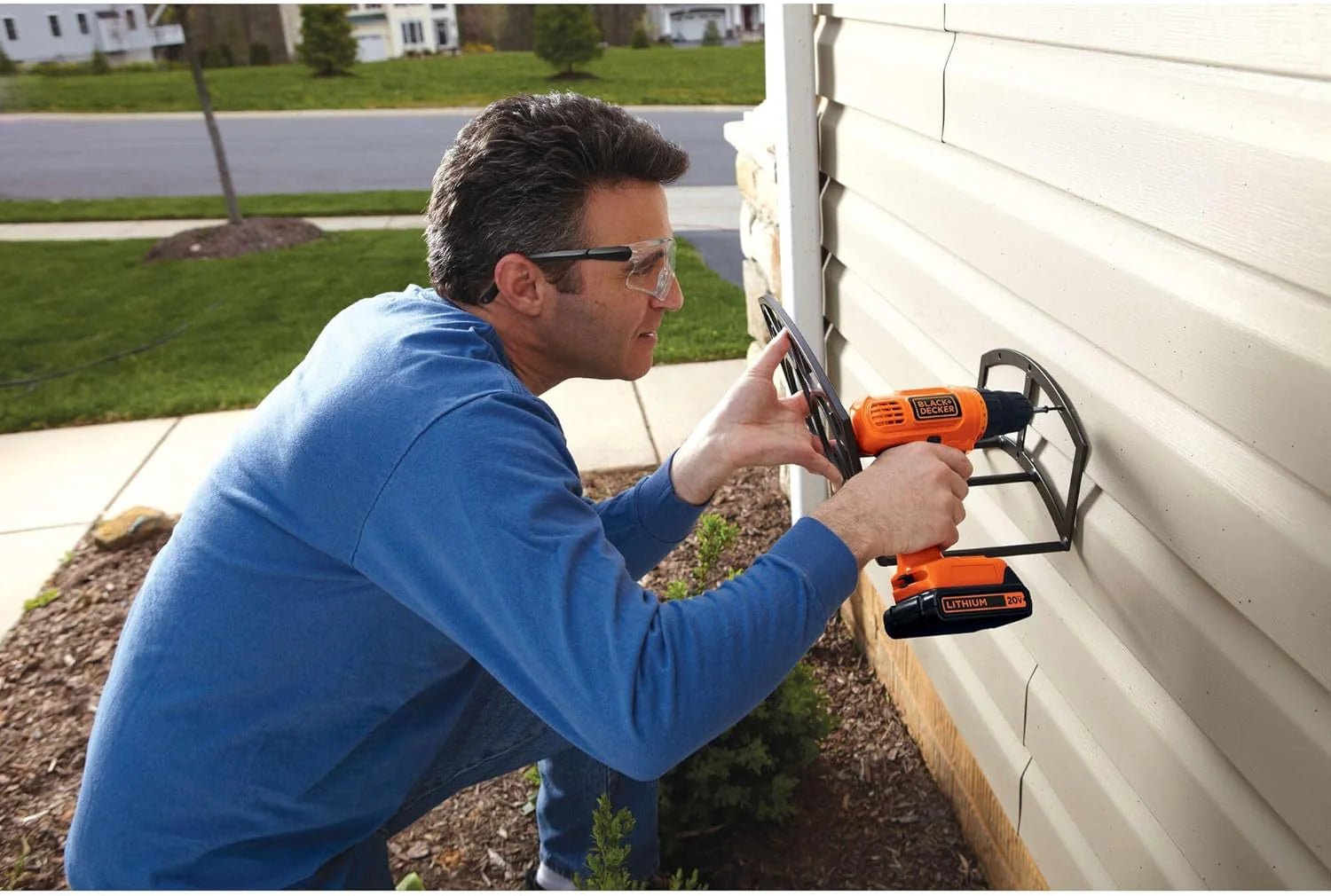 BLACK+DECKER 20V MAX POWERCONNECT Power Drill Cordless Drill Driver Electric Screwdriver with 30 Piece Bit Set and Drivers Kit, Battery and Charger Included (LD120VA)