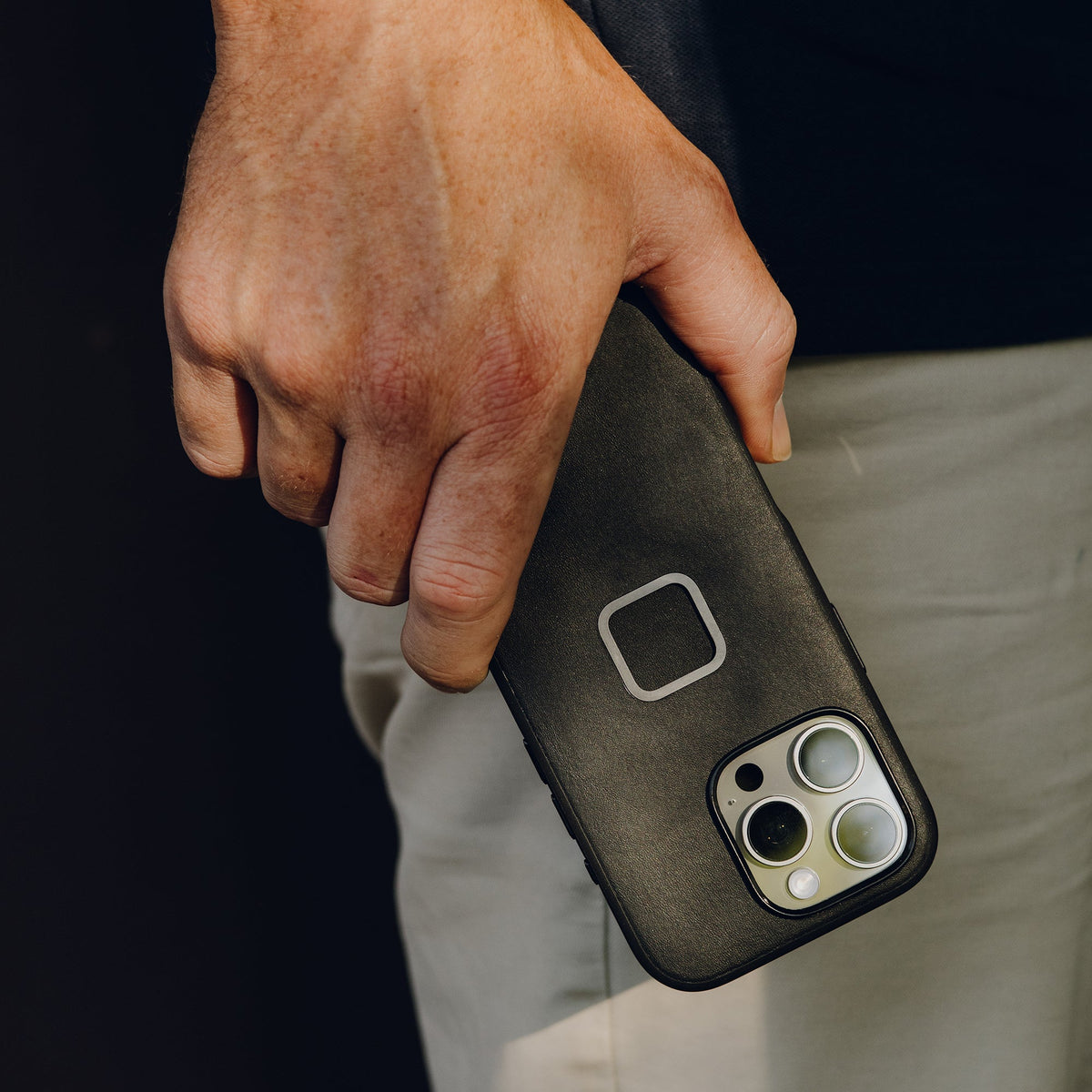 Everyday Clarino Case | iPhone 16 Pro Max Black