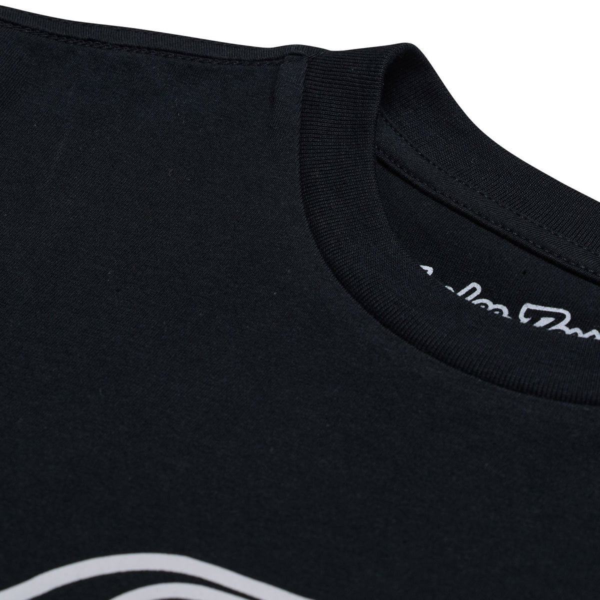Short Sleeve Tee Badge Black